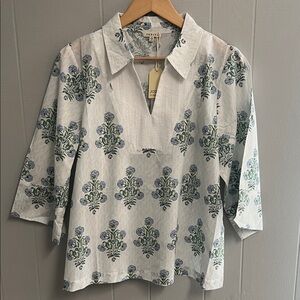NWT Jodifl Top Blouse Shirt Large White with Blue & Green Flowers New with Tags